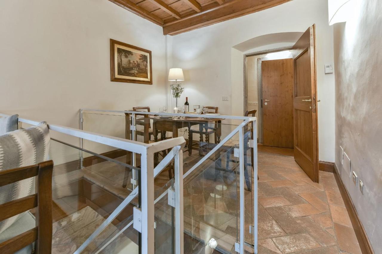 Tintoretto Frescoed Loft In The Oltrarno Appartamento *